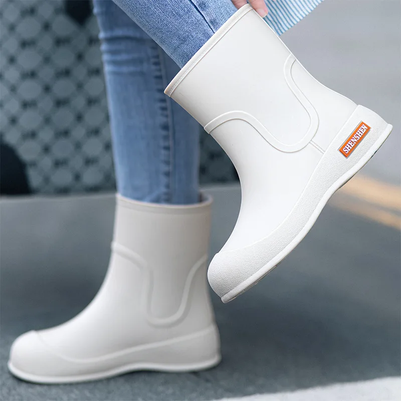 Women'S Fashion Rain Boots - Fashionable women's rain boots for outdoor