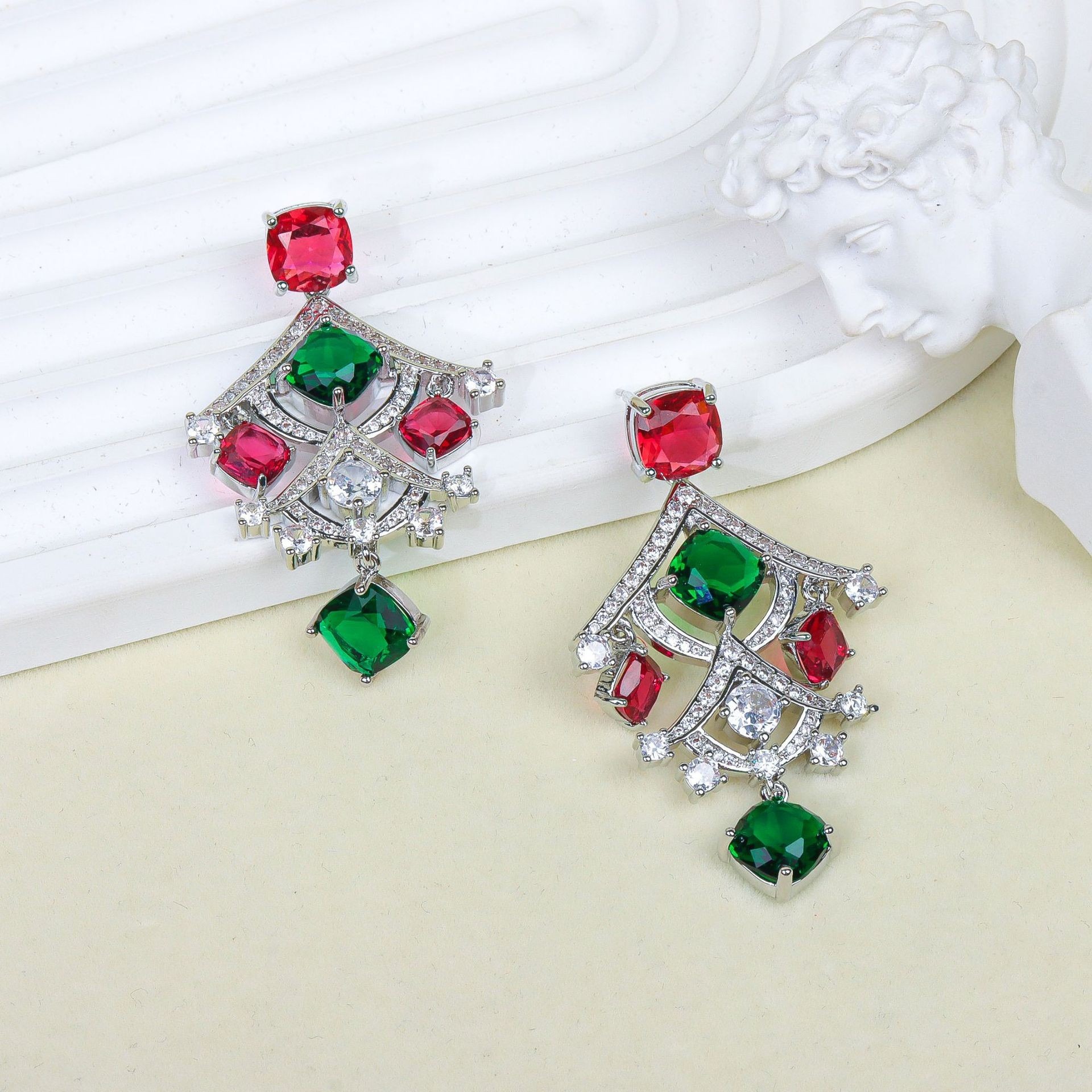 Luxury Women Zircoina Earrings - Women Fashion Uae incelemesi ve fiyatı