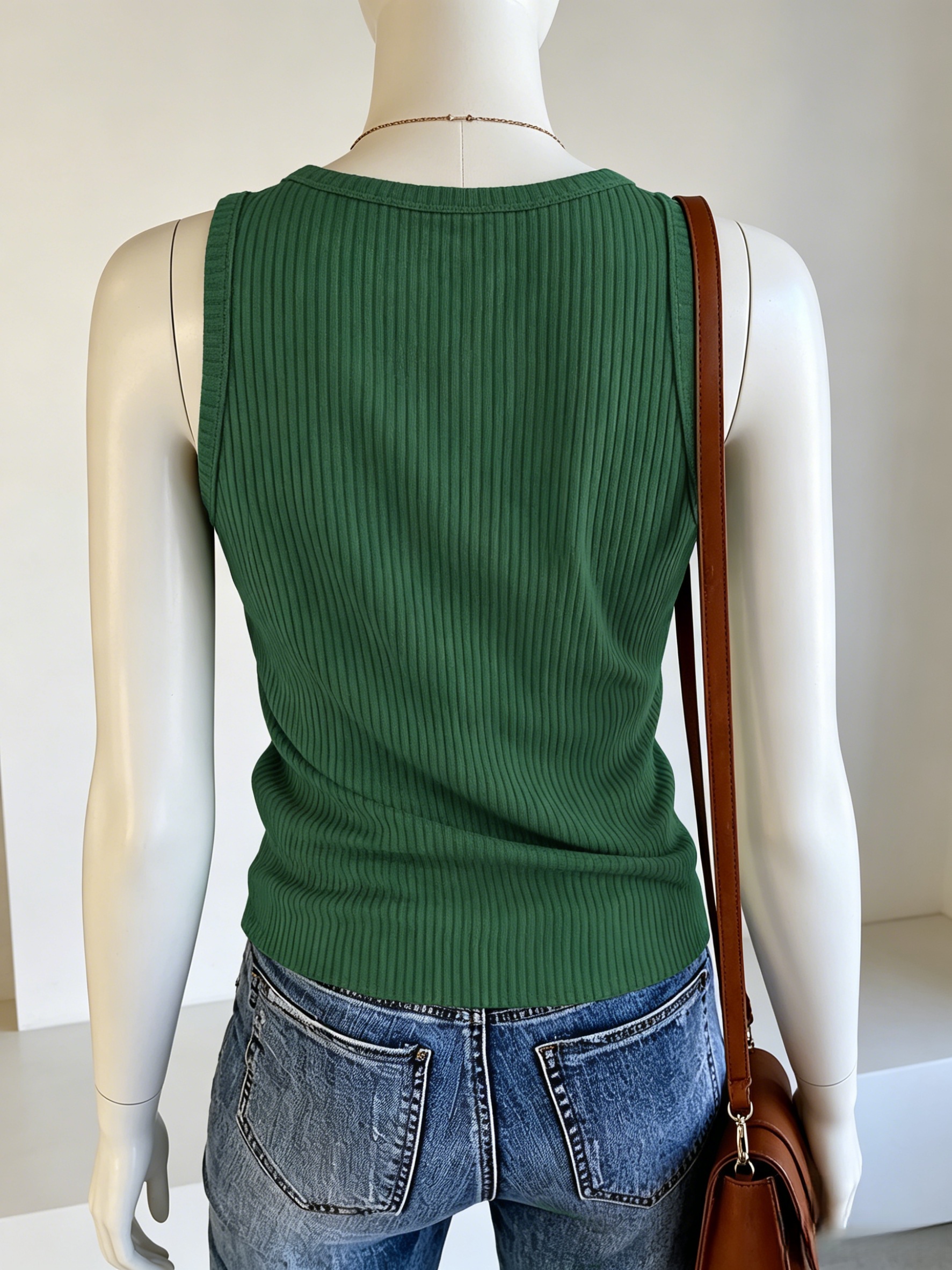 Plus Size Women Green Ribbed K - V Neck Cami Top incelemesi ve fiyatı